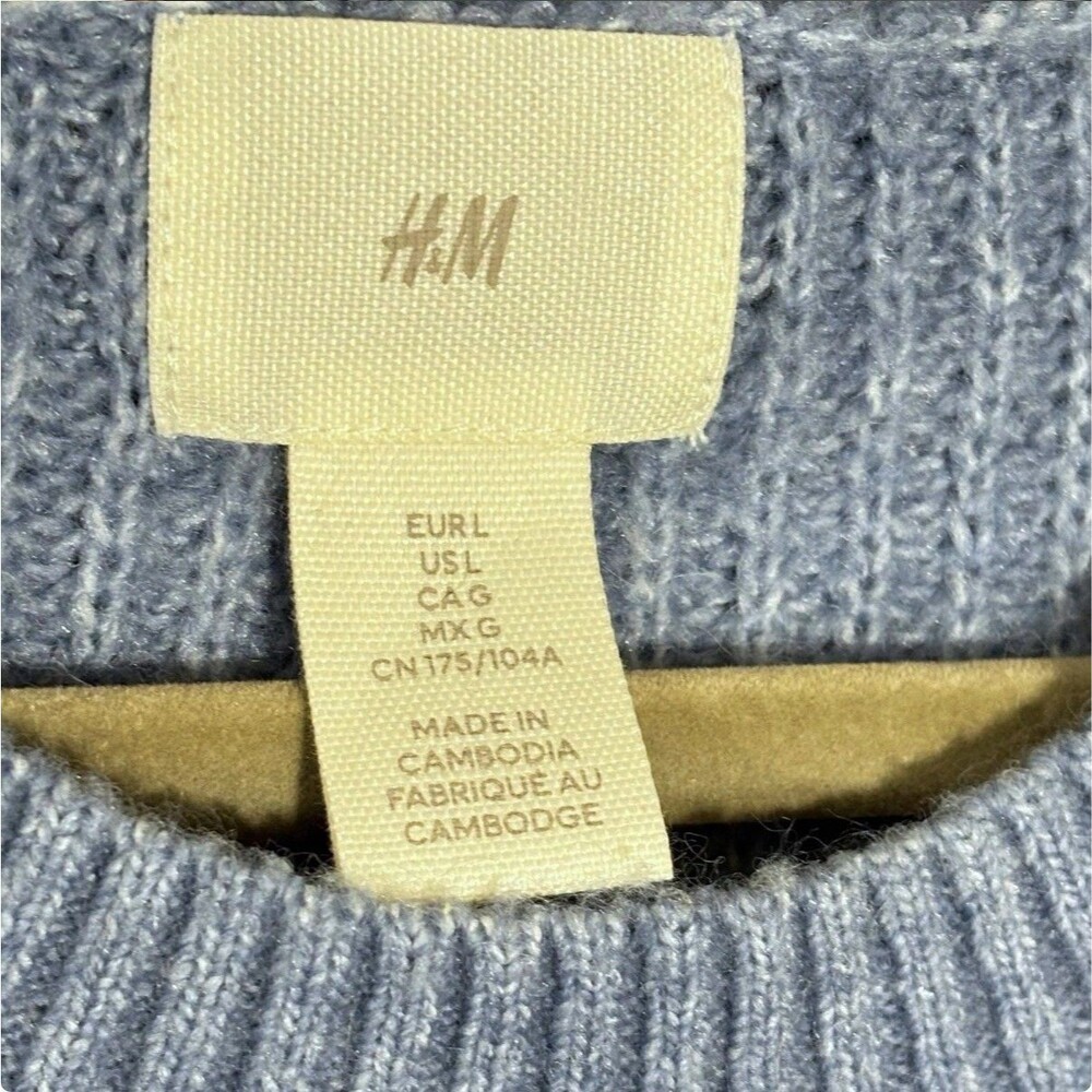 H&M Blue Ribbed Knit Crew Neck Pullover Sweater Women's L Regular Winter Fall - Picture 3 of 3